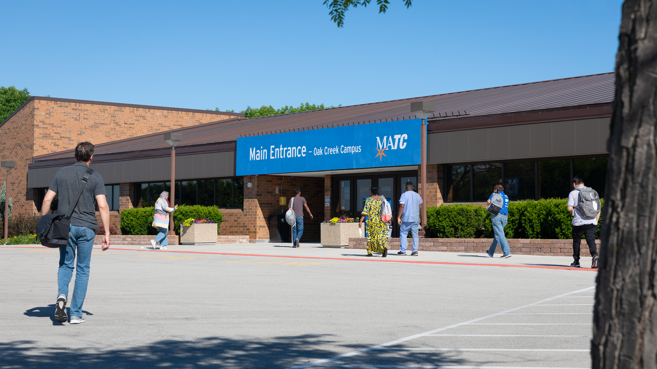Oak Creek Campus
